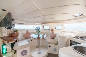 푸켓 카타마란 요트의 프라이빗 선셋 크루즈