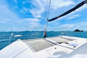 Privat solnedgångskryssning i Phuket med katamaranbåt