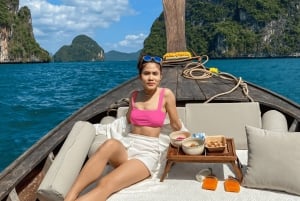 Phuket: crociera privata al tramonto su un longtail boat di lusso