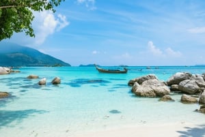 Phuket: crociera privata al tramonto su un longtail boat di lusso