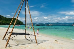 Phuket: Racha ja Banana Beach pikaveneellä lounaalla.