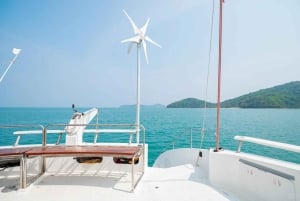 Phuket: Racha and Coral Island Sunset Catamaran Party Tour