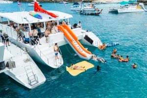 Phuket: Racha og Coral Island Catamaran-dagstur med DJ-fest