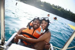 Phuket: Racha & Coral Island Catamarantocht met schuimfeest