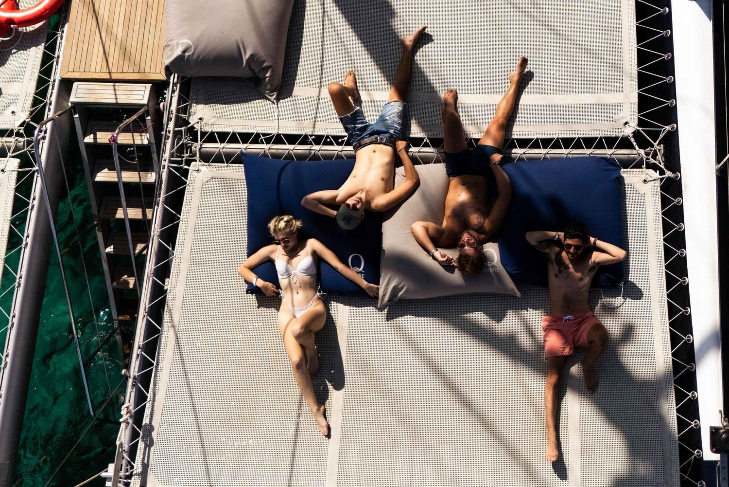 Phuket: Racha i Wyspa Koralowa - 1-dniowa wycieczka jachtem OMBRE Yacht