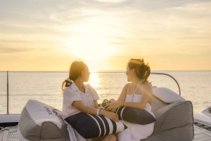 Phuket: Racha i Wyspa Koralowa - 1-dniowa wycieczka jachtem OMBRE Yacht