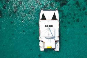 Phuket : excursion en catamaran à Racha et Coral Island avec mousse party