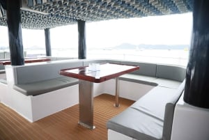 Phuket : excursion en catamaran à Racha et Coral Island avec mousse party