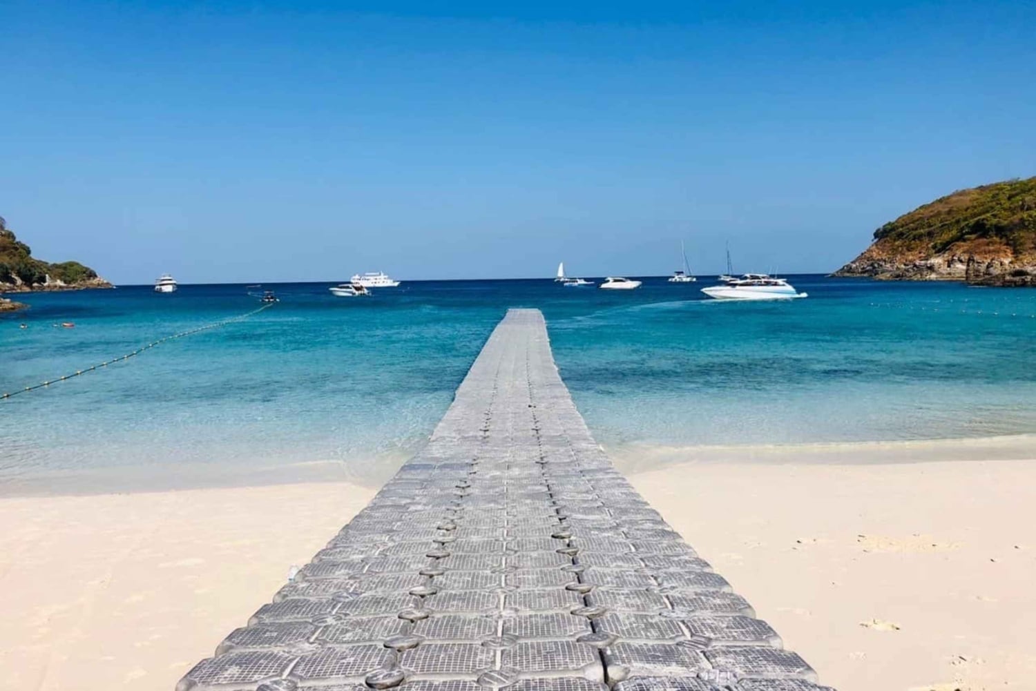 푸켓 라차 섬 스노클링 또는 스쿠버 다이빙 투어