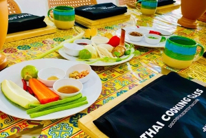 Phuket: Rawai Thai Cooking Class med lokal kok