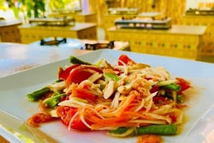 Phuket: Rawai Thai Cooking Class med lokal kok