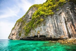 Phuket: Relaxed Phi Phi & Khai Islands Beach Snorkeling Tour