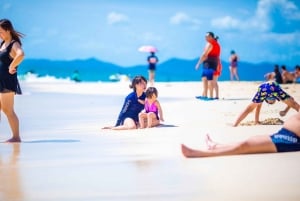 Phuket: Relaxed Phi Phi & Khai Islands Beach Snorkeling Tour