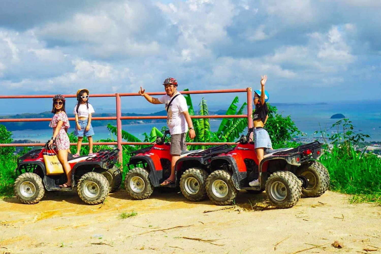 Phuket : Ride ATV Adventures, Zipline und Aussichtspunkt Panoramic