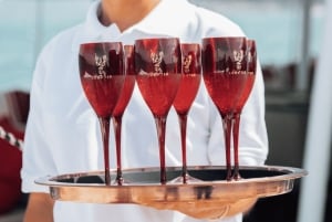 Phuket: Excursão pelas ilhas em iate à vela e cruzeiro de dia inteiro com festa