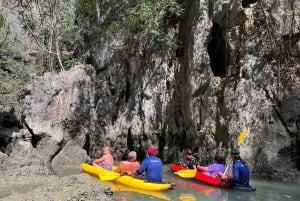 Phuket: Canoa di mare e plancton incandescente con un tour in catamarano veloce