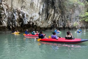 Phuket: Canoa di mare e plancton incandescente con un tour in catamarano veloce