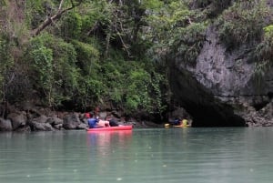 Phuket: Canoa di mare e plancton incandescente con un tour in catamarano veloce