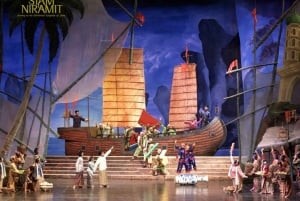 푸켓: 시암 니라밋 쇼 (저녁 식사 선택 가능)