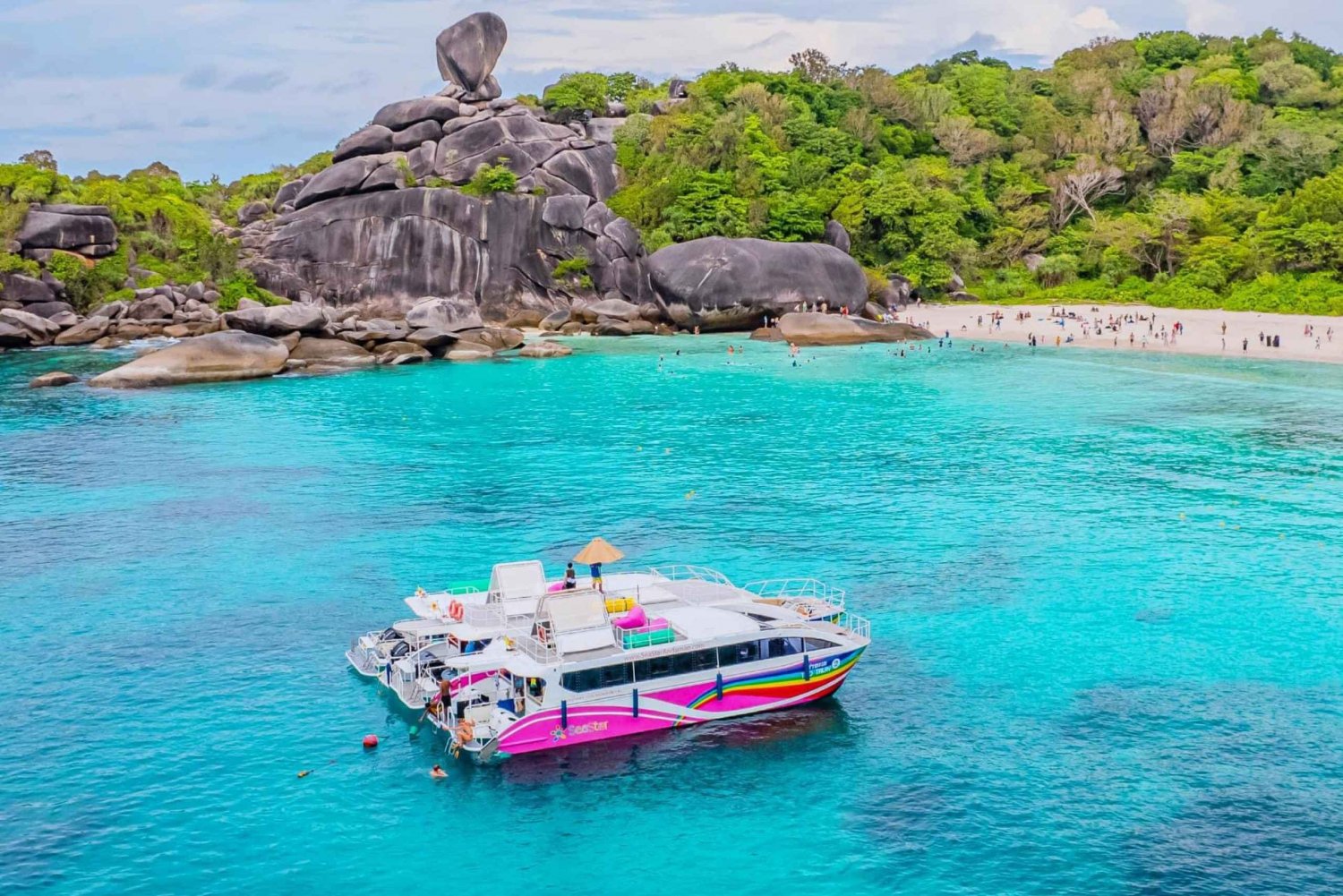 Phuket: Similan Island Tagestour mit dem Schnellboot-Katamaran