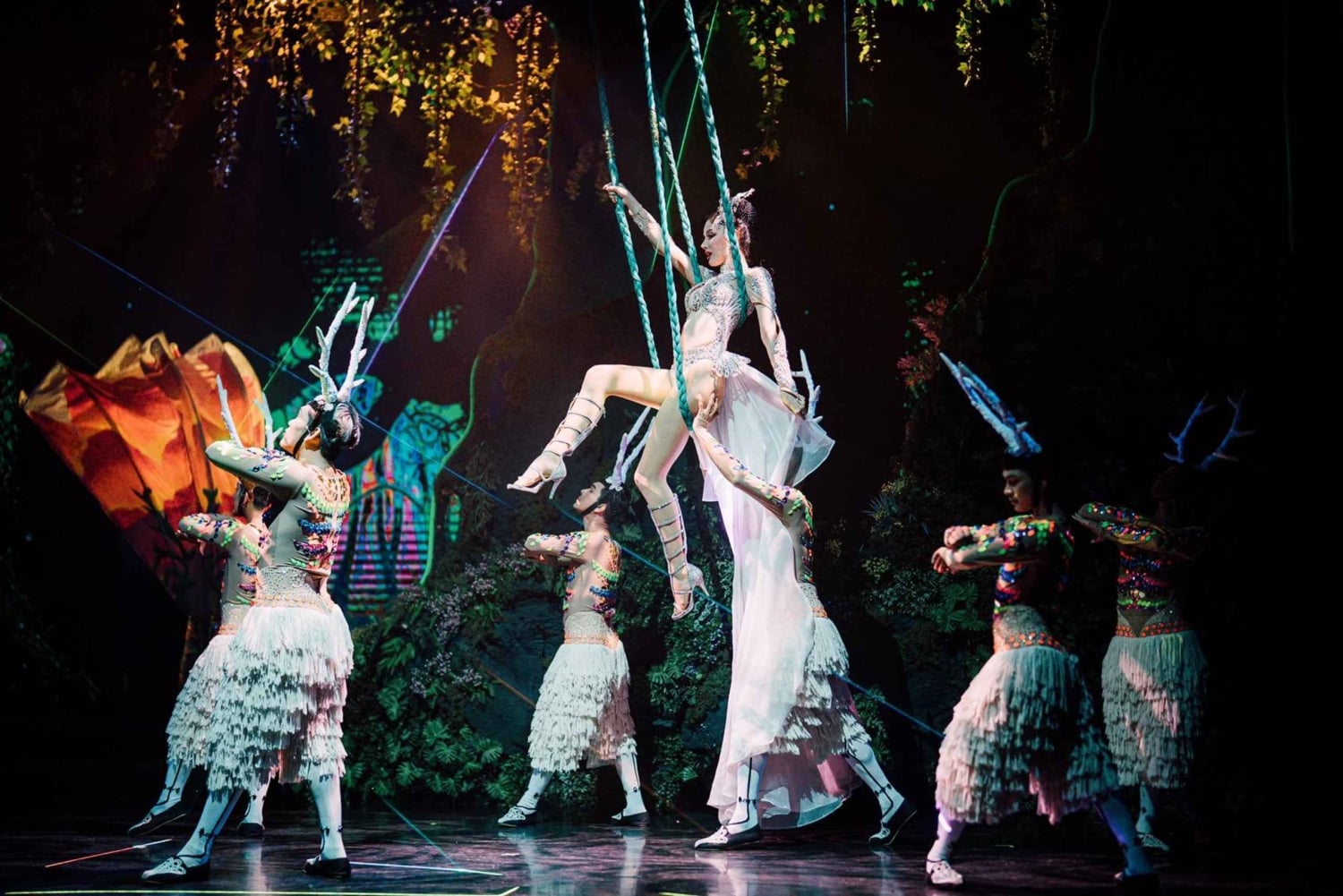 Phuket: Simon Cabaret Show Pääsylippu kuljetuksen kanssa