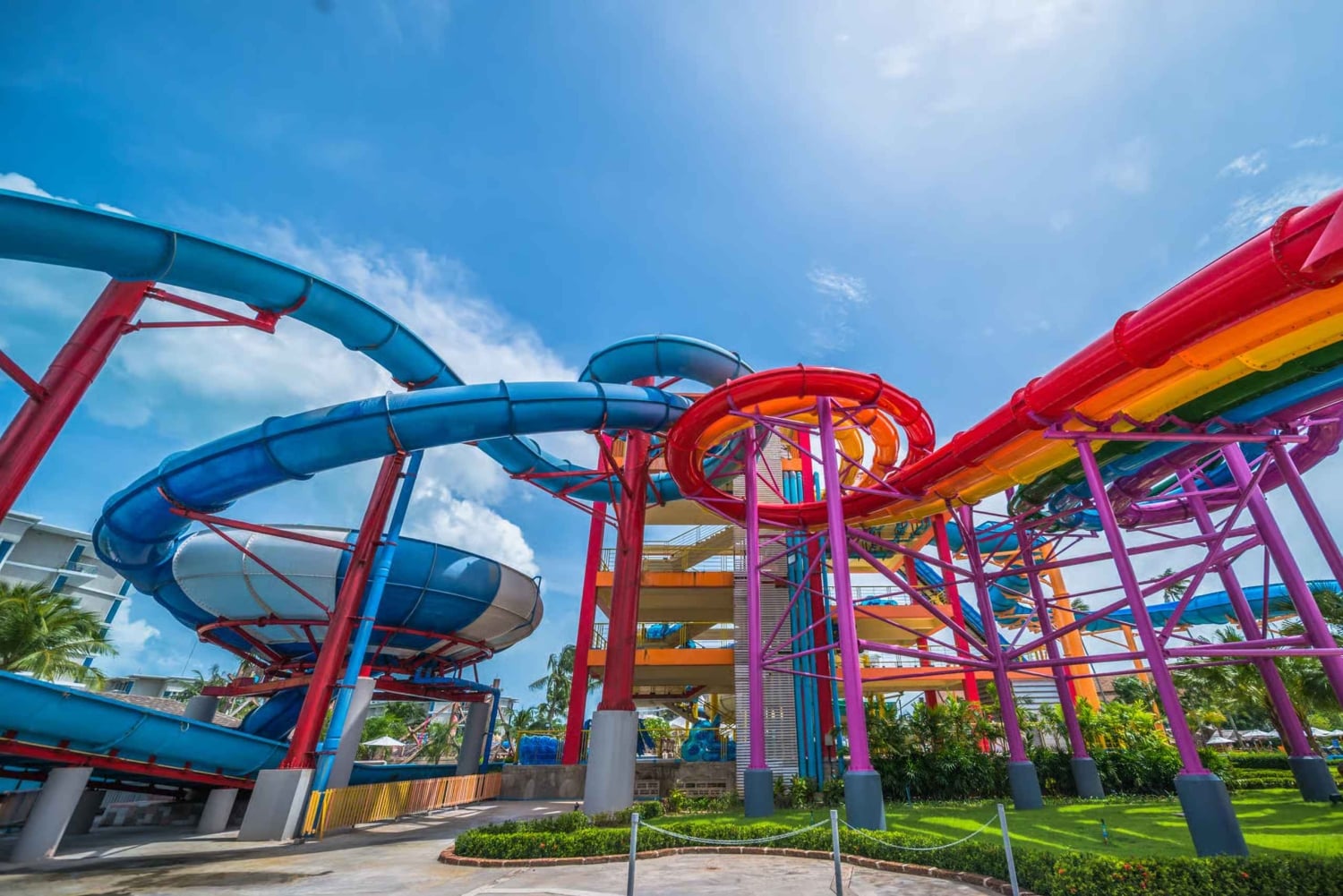 Aventure au parc aquatique Splash Jungle de Phuket