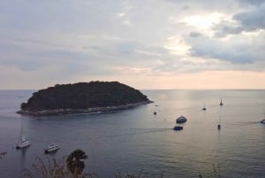 Phuket - strand och nattliv Solnedgångs-, strand- och nattlivstur med lokal mat