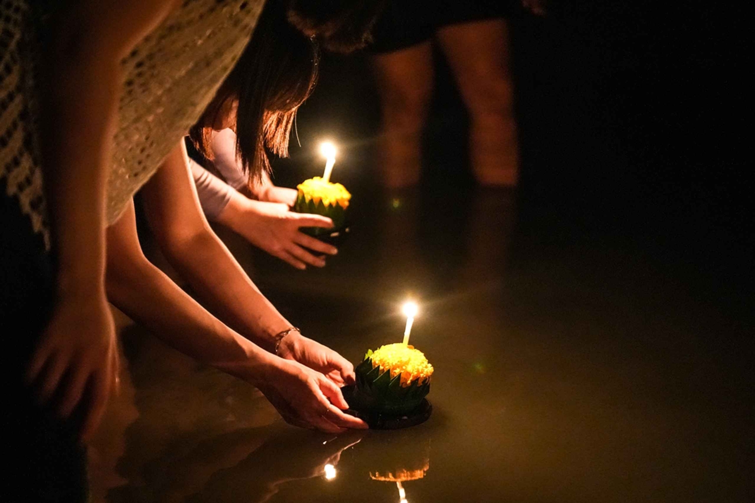 Phuket: Kolacja o zachodzie słońca w zatoce Phang Nga na dużej łodzi