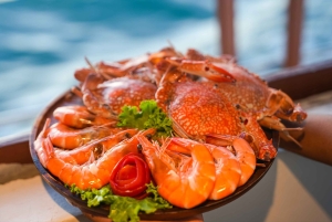 Phuket: Kolacja o zachodzie słońca w zatoce Phang Nga na dużej łodzi