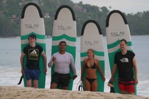 Surfkampen voor tieners in Phuket
