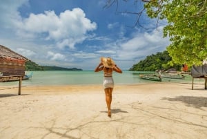 Phuket: Surin-øyene og Moken-landsbyen med premium katamaran