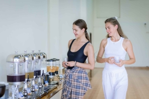 Phuket: Surinöarna och Moken Village med premium katamaran