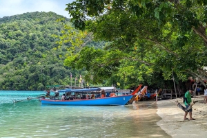 Phuket: Surin-saaret ja Moken-kylän premium-snorklausretki