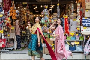 Phuket: experiencia con trajes tailandeses y traslados al hotel