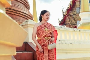 Phuket: Thai Costume Rental & Photoshoot in Phuket Old Town