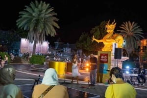 プーケット：タラオ通りサンデーナイトマーケットツアー