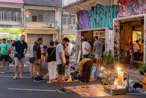 プーケット：タラオ通りサンデーナイトマーケットツアー