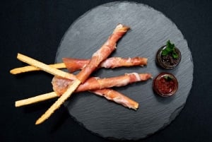 푸켓: 스리 판와 F&B 패키지 내 투 바 루프톱