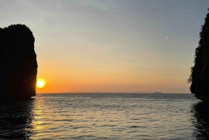 Phuket: Skymningssolnedgångstur med bioluminiscent plankton