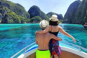 Phuket: VIP privat båt till Phi Phi Island: Snorklingstur