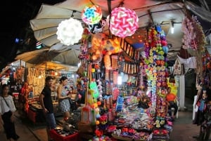 Phuket: Tour del mercato serale completamente personalizzato