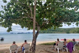 Phuket: Passeio de um dia de bicicleta e praia na Ilha Yao