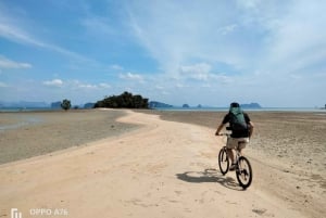 Phuket: Passeio de um dia de bicicleta e praia na Ilha Yao