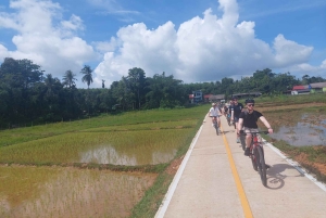 Phuket: Yao Island Cycling and Beach Day-Trip