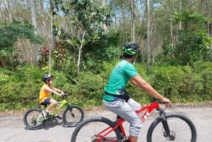 جولة جماعية صغيرة في مسارات فوكيت المخفية لركوب الدراجات