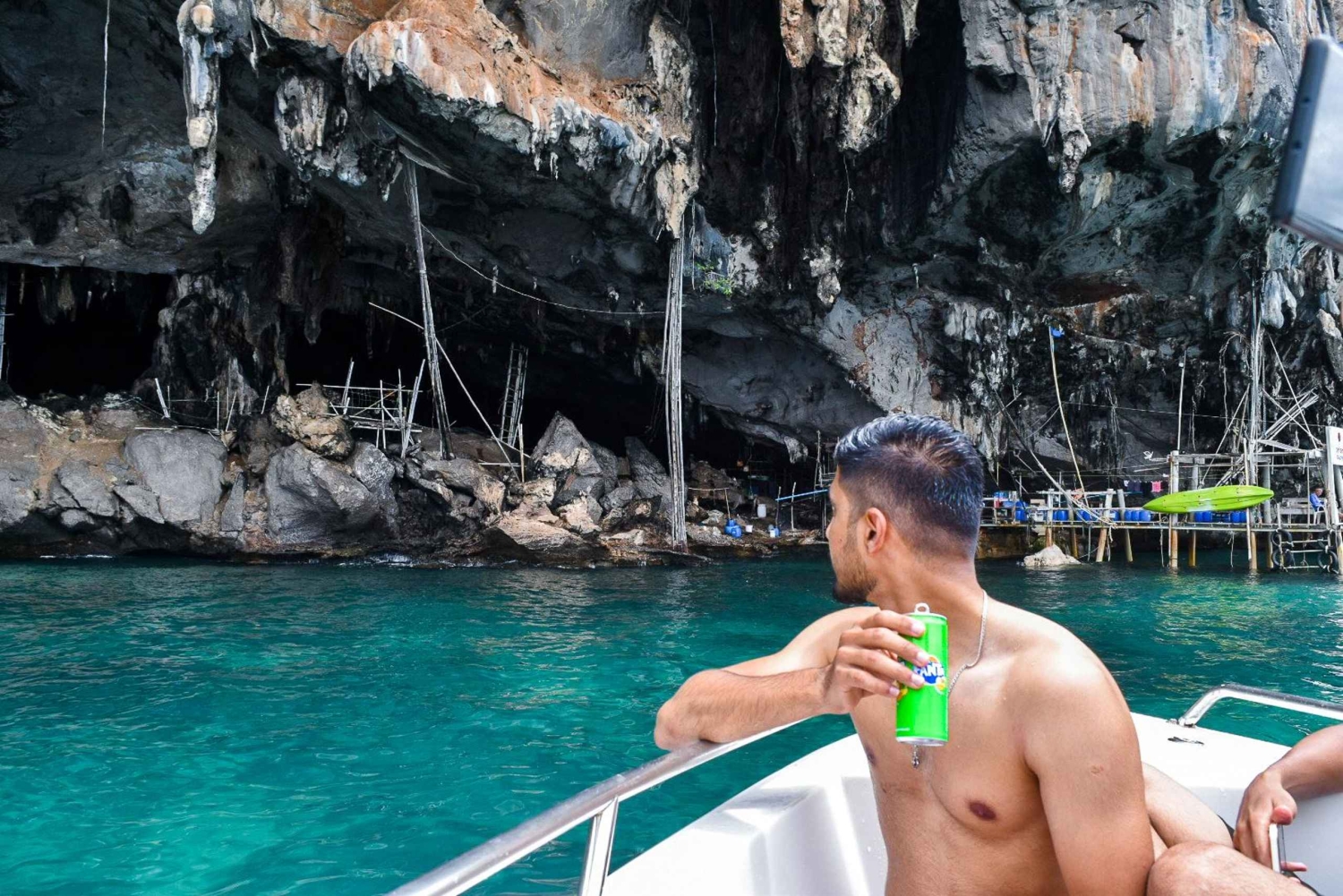 Viagem Premium a partir de Phuket: Phi Phi, Baía Maya e Ilhas Khai