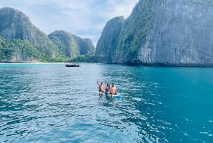 Private Catamaran Yacht to Maiton & Coral Islands