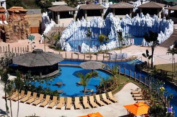 Splash Jungle Water Park