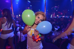 Dancing with the balloons