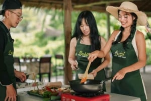 Cours de cuisine thaïlandaise et vie dans un sanctuaire naturel